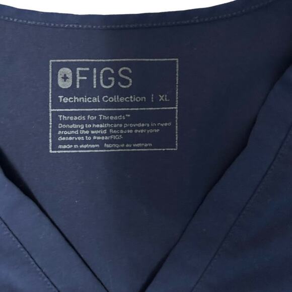 EUC Navy Figs Catarina One Pocket Scrub Top Women’s Extra Large XL - Picture 2 of 3